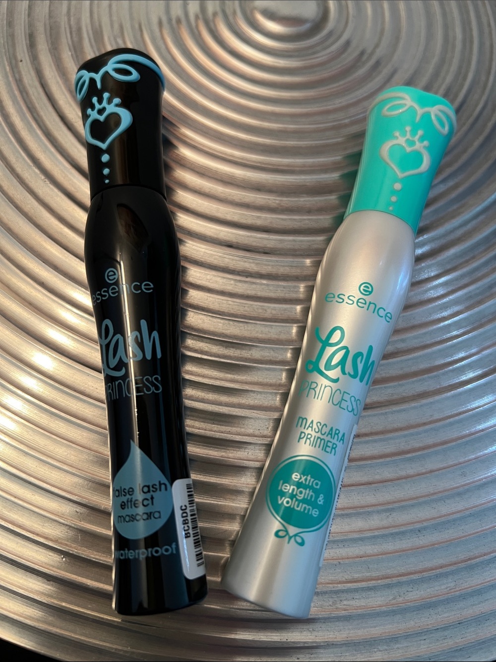 Essence Lash Princess Waterproof Mascara and extra length primer